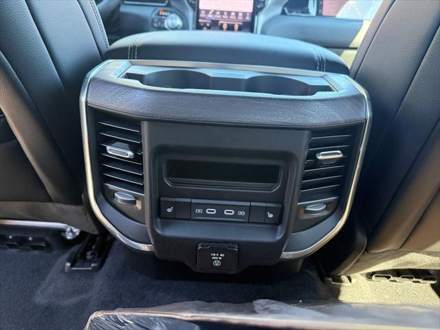 2026 Ram 1500 Laramie Crew Cab 4x4 5'7" Box