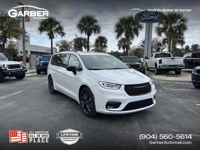 2026 Chrysler Pacifica PACIFICA SELECT