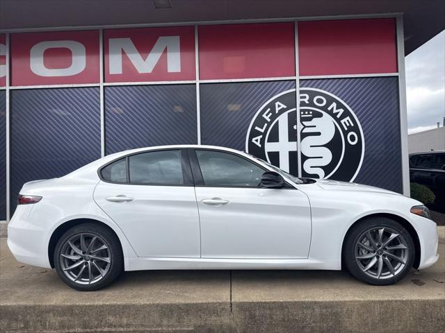 2026 Alfa Romeo Giulia GIULIA AWD 2026 Alfa Romeo Giulia GIULIA AWD