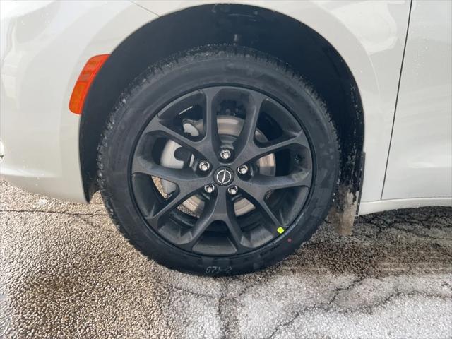 2026 Chrysler Pacifica Limited AWD