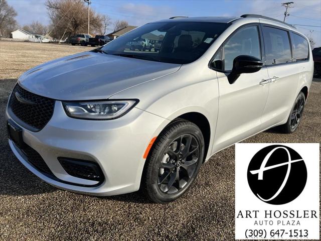 2026 Chrysler Pacifica PACIFICA LIMITED AWD