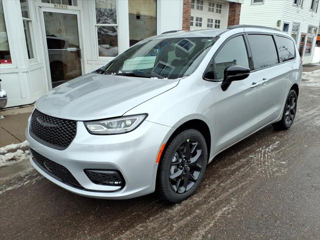 2026 Chrysler Pacifica PACIFICA SELECT AWD