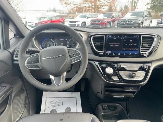 2026 Chrysler Voyager VOYAGER LX