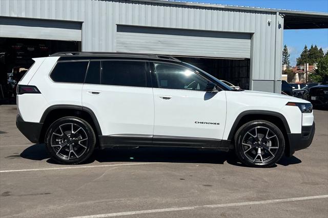 2026 Jeep Cherokee CHEROKEE OVERLAND 4X4