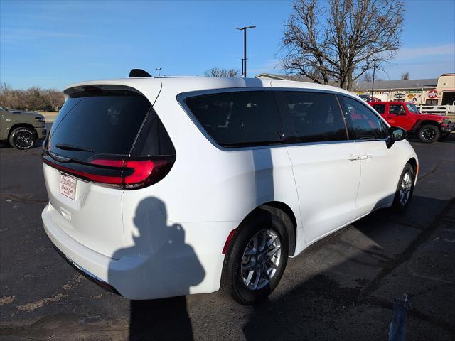 2026 Chrysler Pacifica PACIFICA SELECT