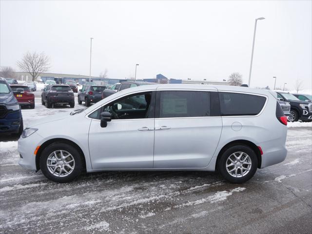 2026 Chrysler Voyager VOYAGER LX