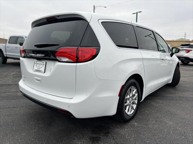 2026 Chrysler Voyager LX