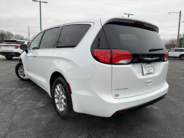 2026 Chrysler Voyager LX