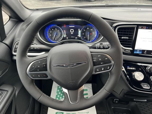 2026 Chrysler Voyager LX