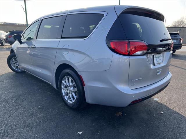 2026 Chrysler Voyager LX