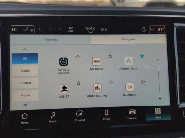 2026 Chrysler Pacifica Select
