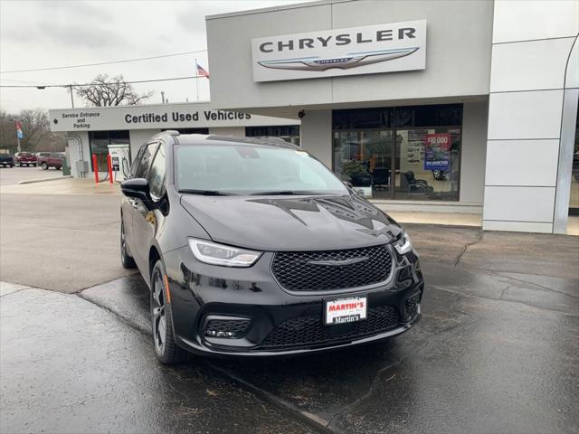 2026 Chrysler Pacifica PACIFICA SELECT AWD