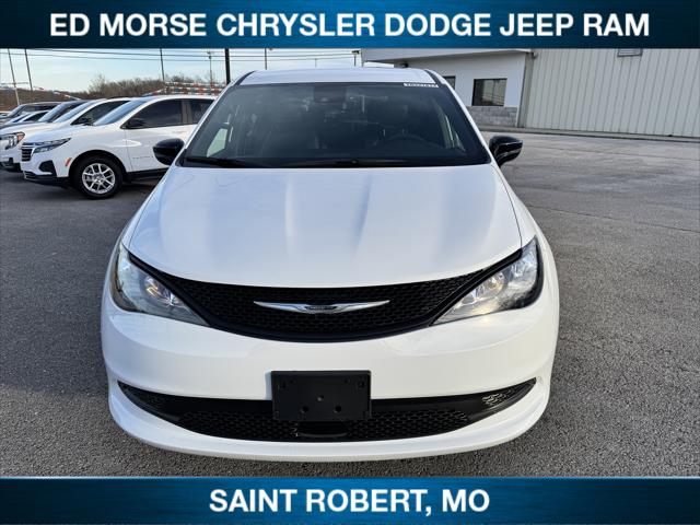 2026 Chrysler Voyager VOYAGER LX