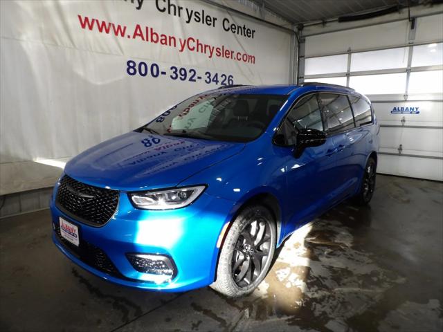 2026 Chrysler Pacifica PACIFICA SELECT AWD