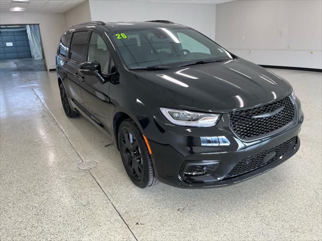 2026 Chrysler Pacifica PACIFICA SELECT AWD