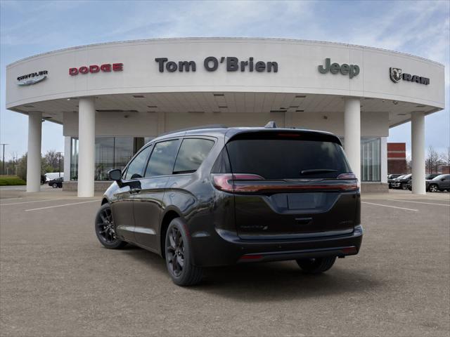 2026 Chrysler Pacifica PACIFICA LIMITED