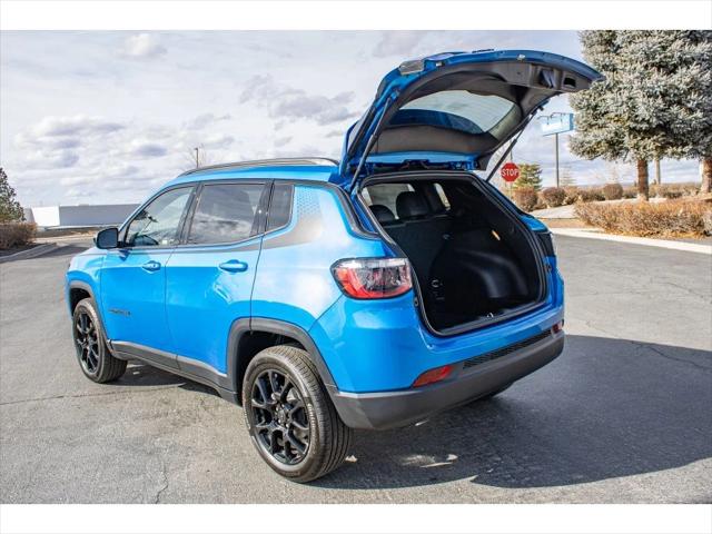 2026 Jeep Compass Latitude Altitude