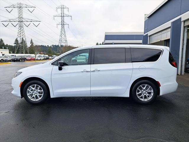 2026 Chrysler Voyager VOYAGER LX