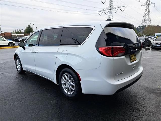 2026 Chrysler Voyager VOYAGER LX