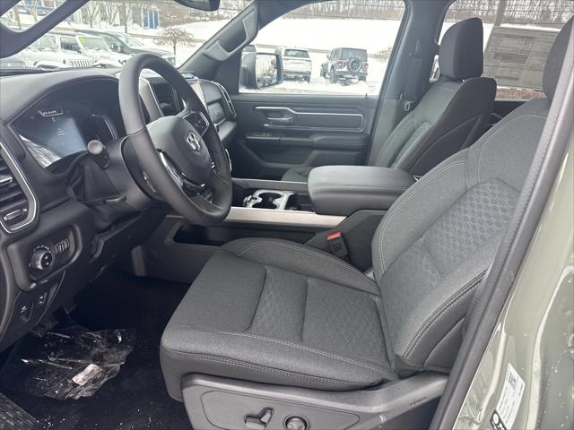 2026 Ram 1500 Big Horn Crew Cab 4x4 5'7" Box