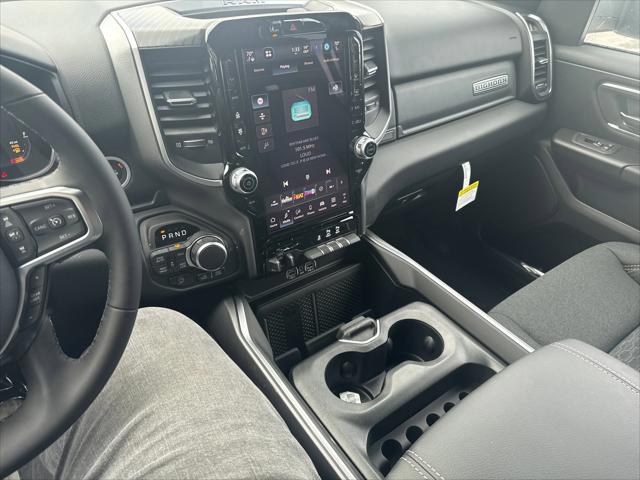 2026 Ram 1500 Big Horn Crew Cab 4x4 5'7" Box