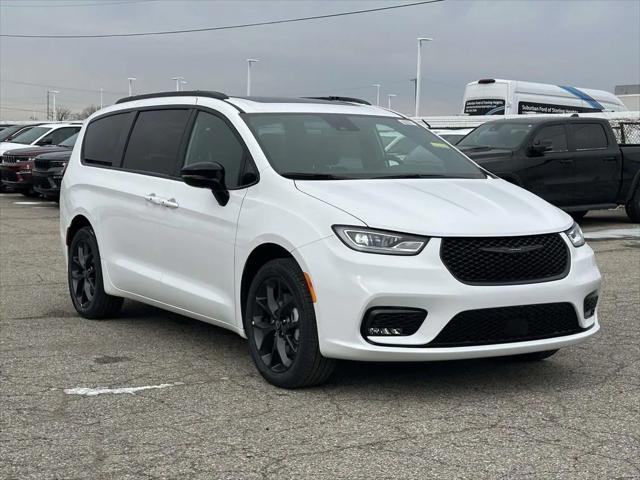 2026 Chrysler Pacifica PACIFICA LIMITED AWD
