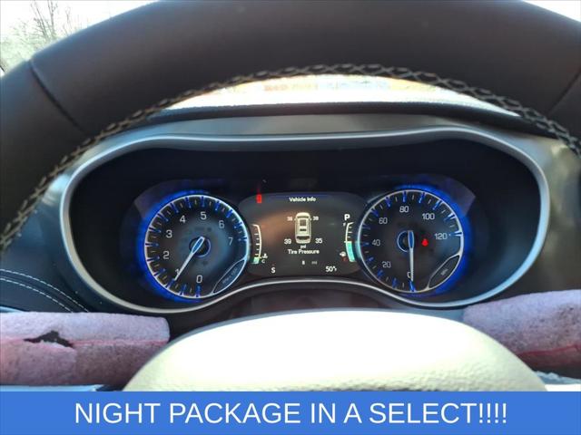 2026 Chrysler Pacifica Select AWD