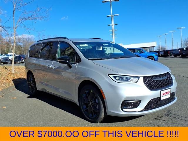 2026 Chrysler Pacifica Select AWD for sale in Green Brook, NJ