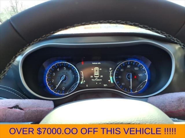 2026 Chrysler Pacifica Select AWD