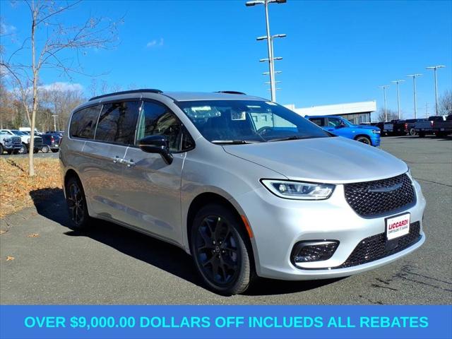 2026 Chrysler Pacifica Select AWD for sale in Green Brook, NJ