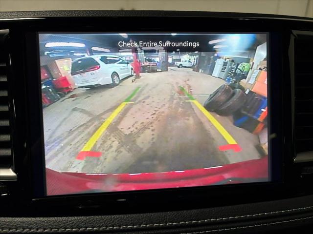 2026 Chrysler Pacifica Select AWD