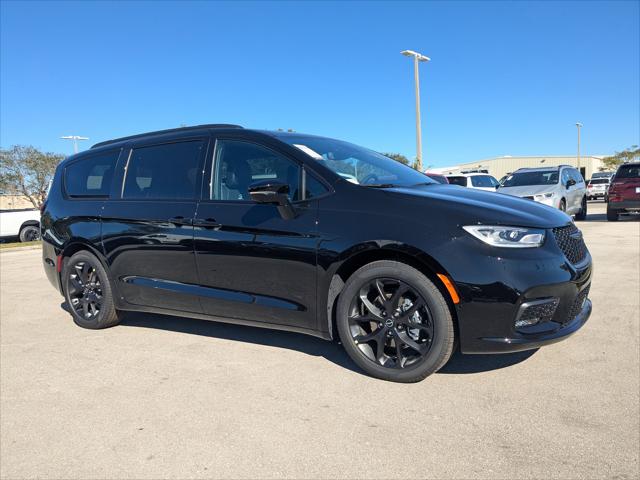 2026 Chrysler Pacifica PACIFICA LIMITED