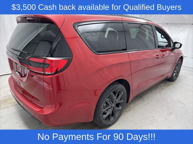 2026 Chrysler Pacifica PACIFICA SELECT