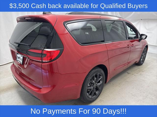 2026 Chrysler Pacifica PACIFICA SELECT