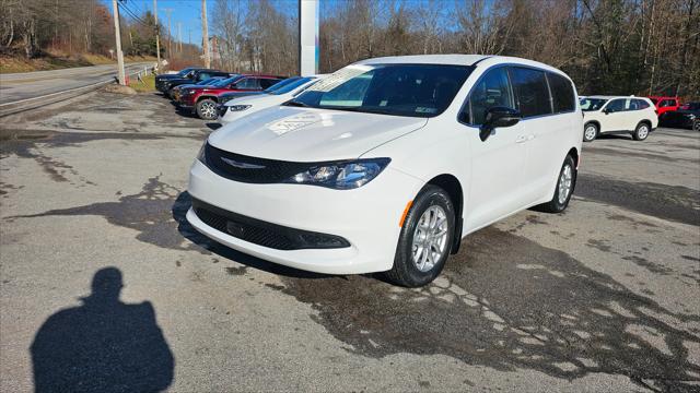 2026 Chrysler Voyager VOYAGER LX