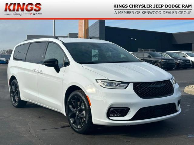 2026 Chrysler Pacifica PACIFICA SELECT AWD