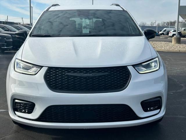 2026 Chrysler Pacifica PACIFICA SELECT AWD