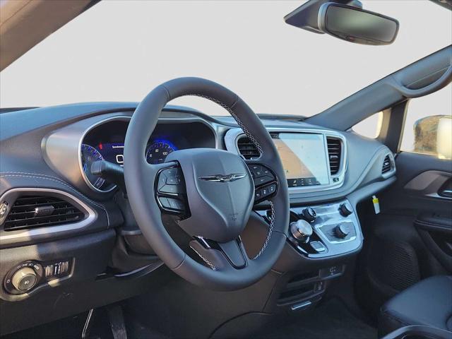 2026 Chrysler Pacifica PACIFICA SELECT 2026 Chrysler Pacifica PACIFICA SELECT