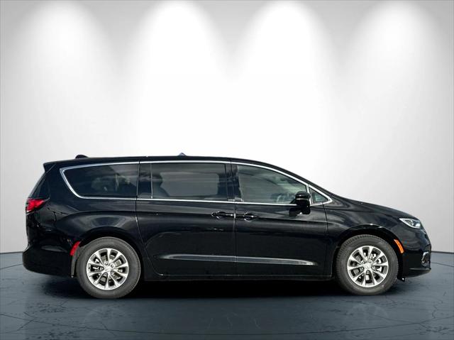 2026 Chrysler Pacifica PACIFICA LIMITED 2026 Chrysler Pacifica PACIFICA LIMITED