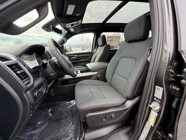 2026 Ram 1500 Big Horn Crew Cab 4x4 5'7" Box