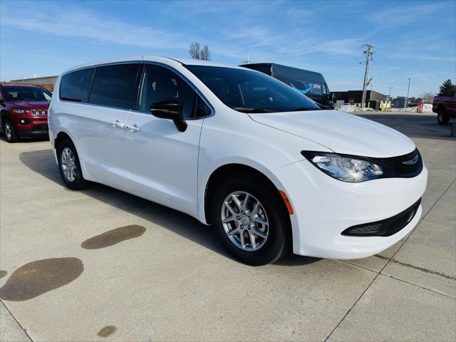 2026 Chrysler Voyager VOYAGER LX