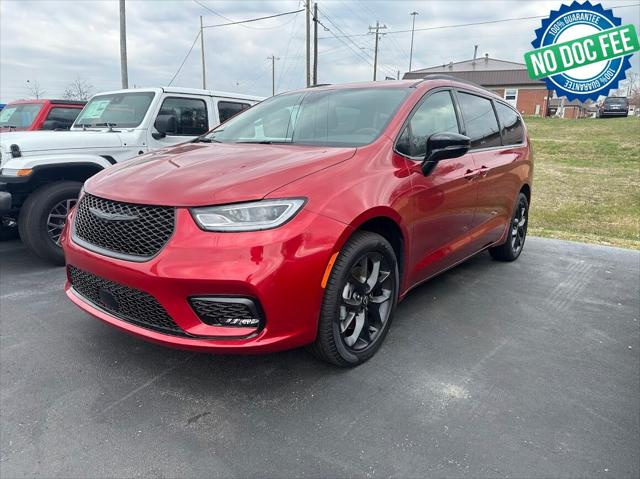 2026 Chrysler Pacifica PACIFICA SELECT AWD