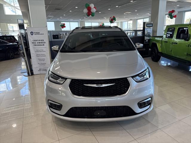 2026 Chrysler Pacifica PACIFICA PINNACLE