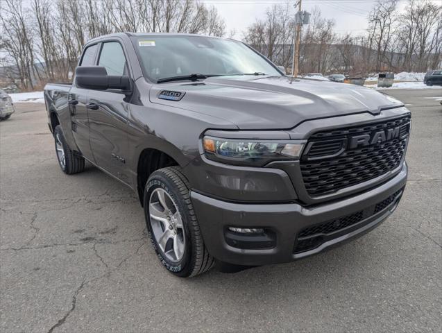 2026 RAM Ram 1500 RAM 1500 EXPRESS QUAD CAB 4X4 64 BOX 2026 RAM Ram 1500 RAM 1500 EXPRESS QUAD CAB 4X4 64 BOX