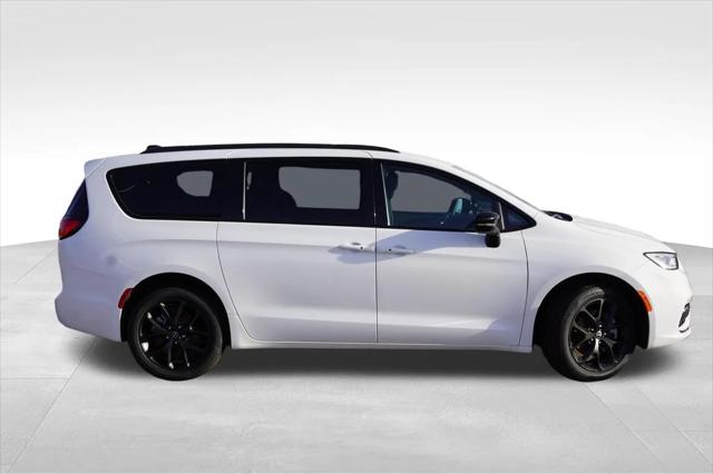 2026 Chrysler Pacifica PACIFICA SELECT AWD 2026 Chrysler Pacifica PACIFICA SELECT AWD