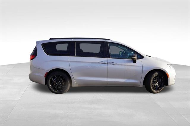 2026 Chrysler Pacifica PACIFICA SELECT AWD 2026 Chrysler Pacifica PACIFICA SELECT AWD