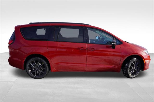 2026 Chrysler Pacifica PACIFICA LIMITED AWD