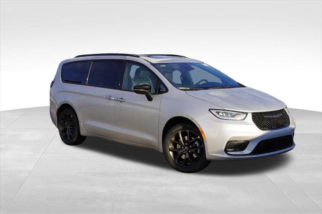 2026 Chrysler Pacifica PACIFICA LIMITED AWD