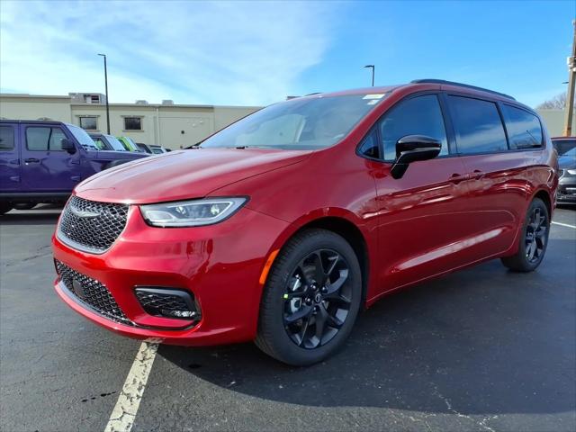 2026 Chrysler Pacifica PACIFICA SELECT