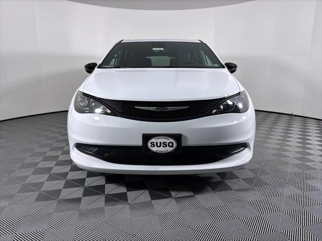 2026 Chrysler Voyager VOYAGER LX